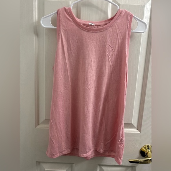 Old Navy Active Pink Sleeveless Women's Workout Top - Picture 1 of 5